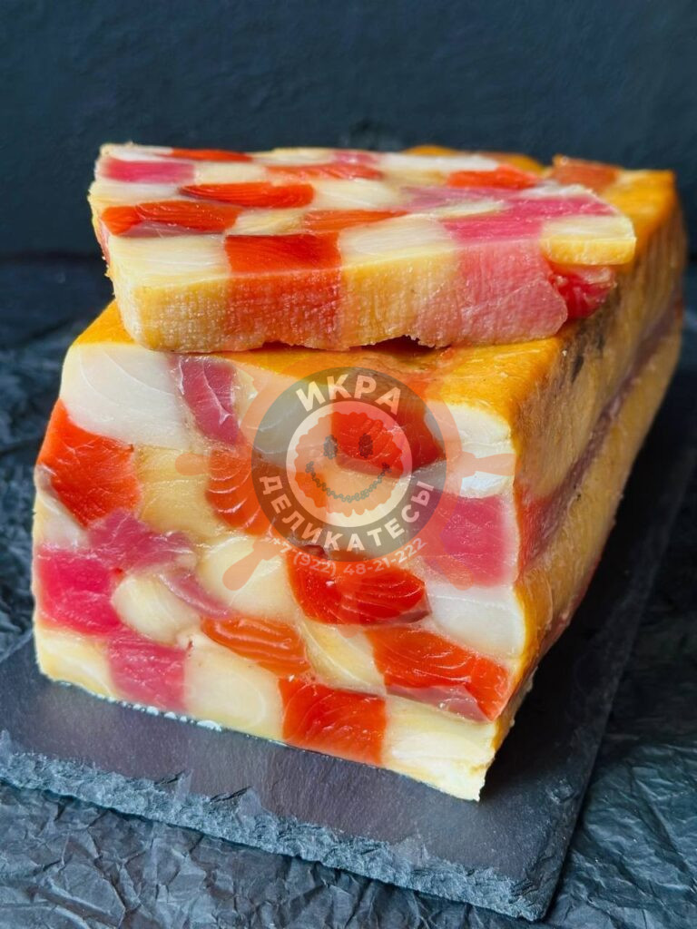 Рулет х/к шахматный (нерка, форель,
палтус, тунец) - 1кг